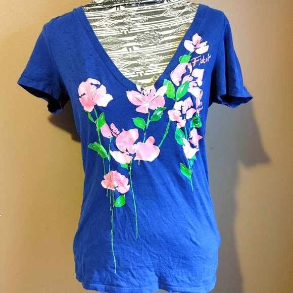 Abercrombie & Fitch Tops - Abercrombie & Fitch floral deep v-neck tshirt